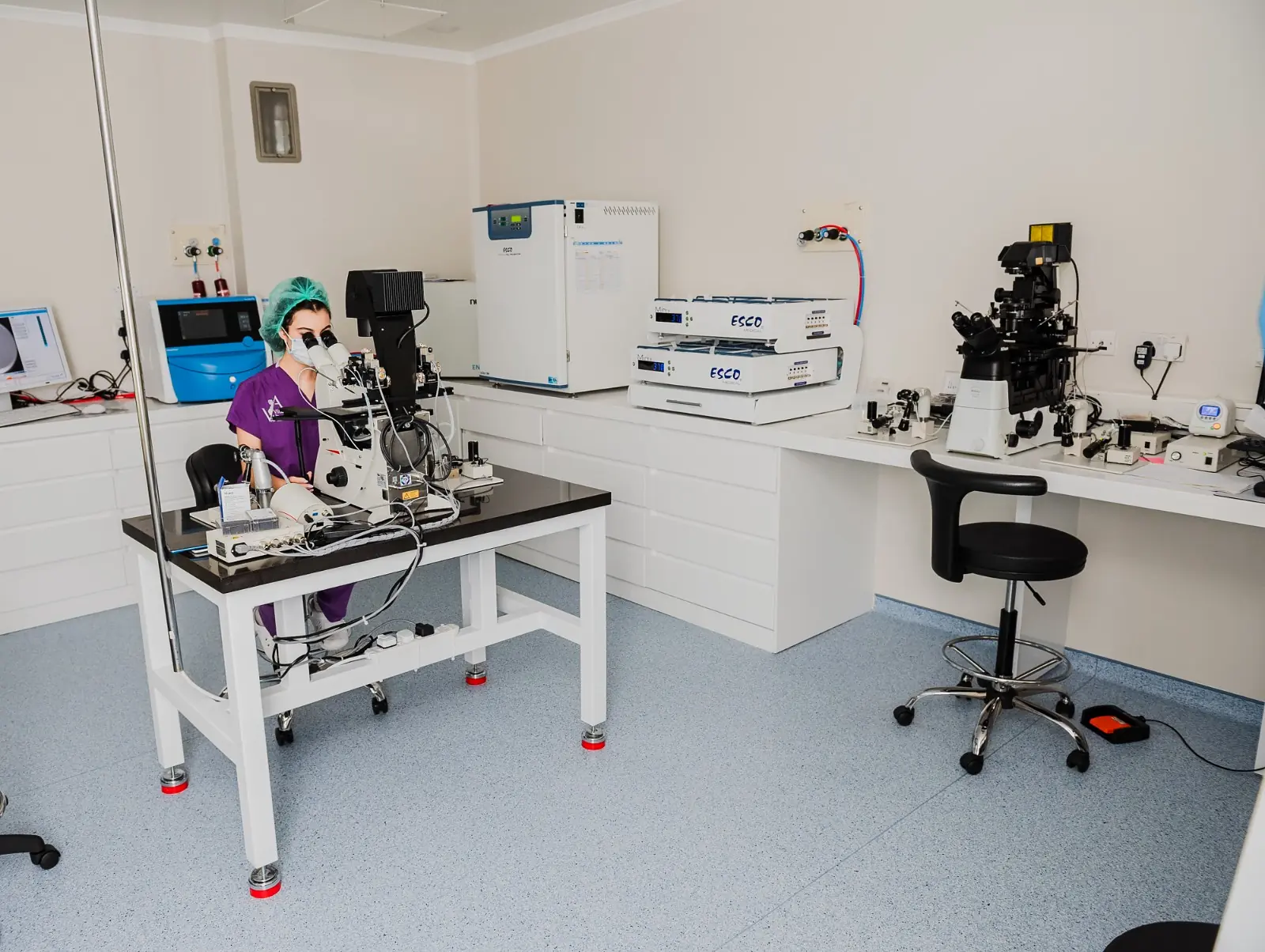 Advanced embryology laboratory technologies at Vita Altera IVF